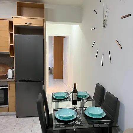 Harry’s Apartmet *